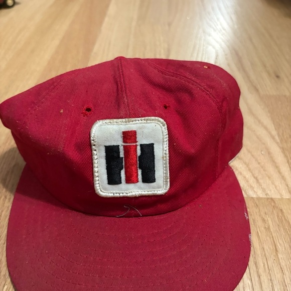 International Harvester VTG Red Hat Patch IH Snapback - Picture 3 of 5